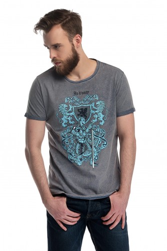 T-shirt with print "Knight"