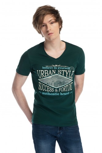T-shirt with print "City in rhombus"